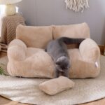 Luxury Cat Sofa Bed: Cozy Winter Nest! - Image 7